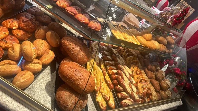 Raggio di sole — ice cream shop (photo 12)