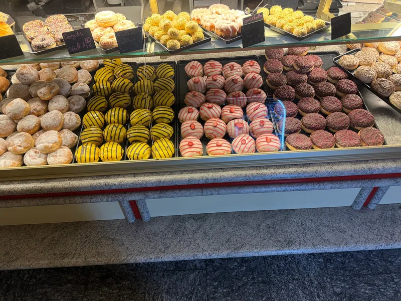 Raggio di sole — ice cream shop (photo 14)