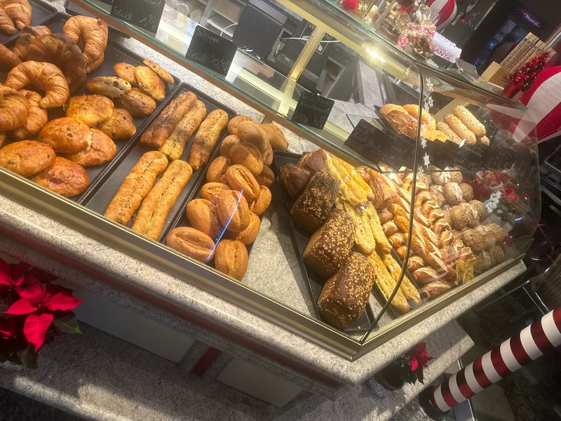 Raggio di sole — ice cream shop (photo 2)