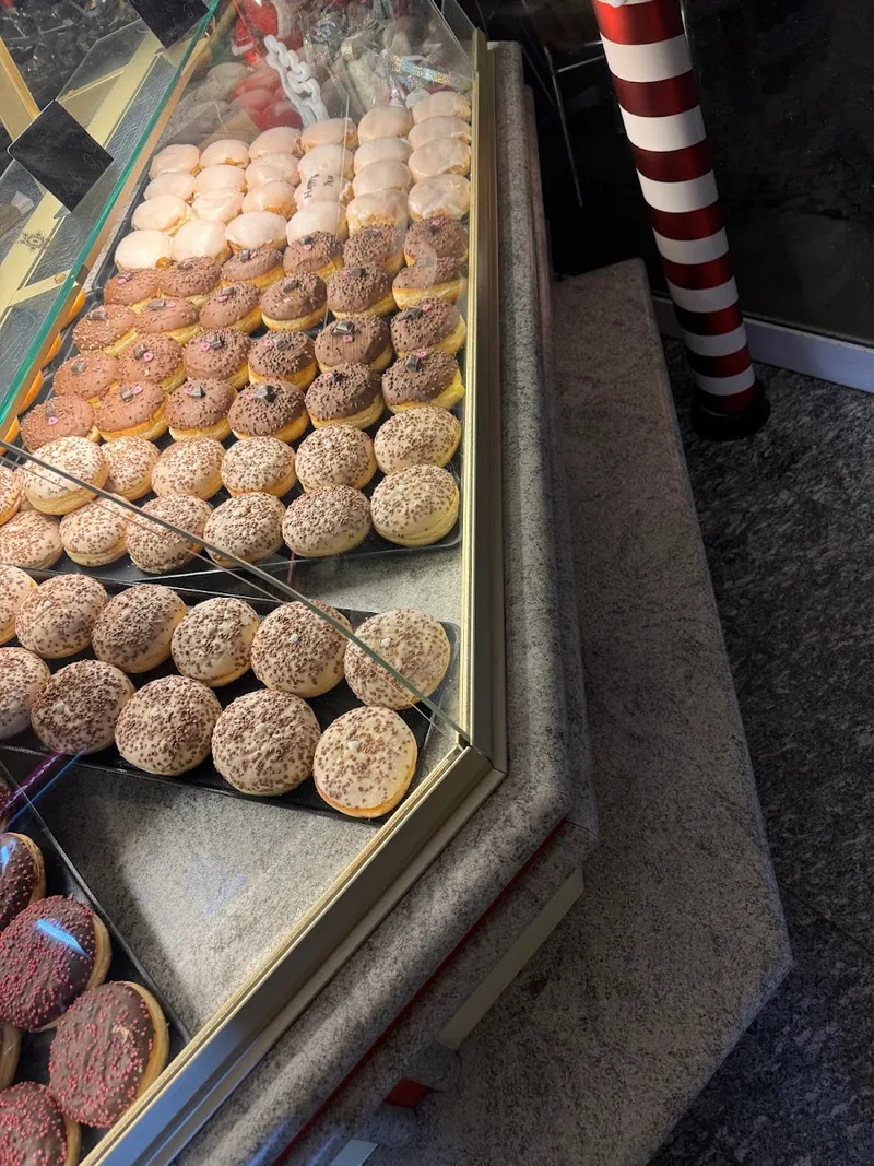 Raggio di sole — ice cream shop (photo 6)